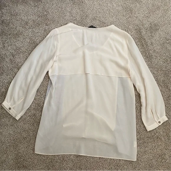 Waverly Grey Blouse - Picture 5 of 5